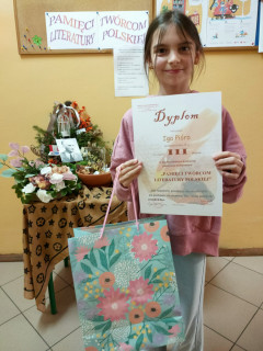 Uczestniczka konkursu międzyszkolnego Iga Pióro 
