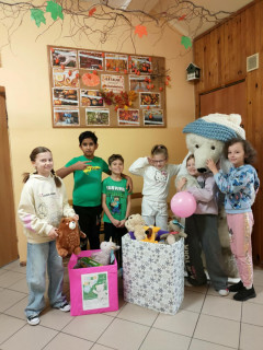 Zbiórka zabawek dla dzieci z oddziałów onkologicznych