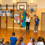 Uroczyste zakończenie igrzysk przez pana dyrektora