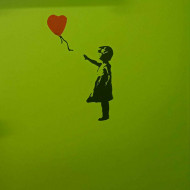 rysunek dziewczynki z balonikiem