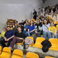 Kibice naszej szkoły na meczu Industria Kielce - Ostrovia Ostrów Wielkopolski