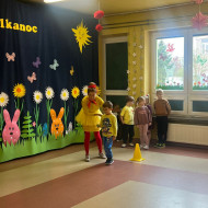 Gry i zabawy z Trójką Wielkanocną
