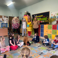 Gry i zabawy z Trójką Wielkanocną