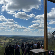 zdjęcie grupowe na szlaku niebieskim