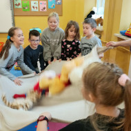  7 urodziny naszego szkolnego przyjaciela – Misia Piątka