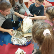  7 urodziny naszego szkolnego przyjaciela – Misia Piątka