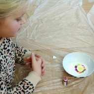 Zajęcia sensoryczne w wersji "halloween" w świetlicy szkolnej