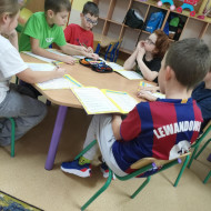 Wykonywanie zadań w zeszytach ćwiczeń