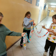 Świetliczaki w zmaganiach z Grinchem