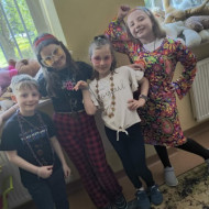 Zajęcia - "Poznaj człowieku sekrety ostatniego wieku"