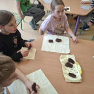 Zajęcia - "Poznaj człowieku sekrety ostatniego wieku"