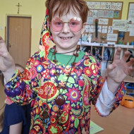 Zajęcia - "Poznaj człowieku sekrety ostatniego wieku"