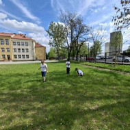 Mali przyrodnicy - obserwacje kwiatów