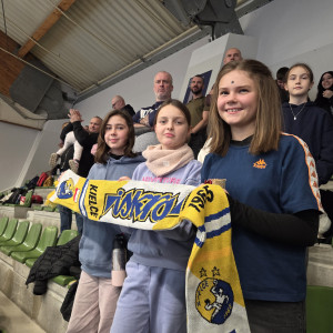 Kibice z naszej szkoły na meczu Industrii Kielce z Gwardią Opole w Hali Legionów