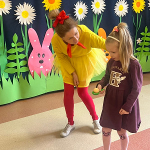 Gry i zabawy z Trójką Wielkanocną