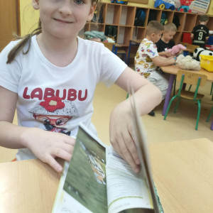 Zajęcia "Z przyrodą za pan brat" w świetlicy szkolnej.