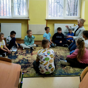 wykonanie prostych karmników dla ptaków